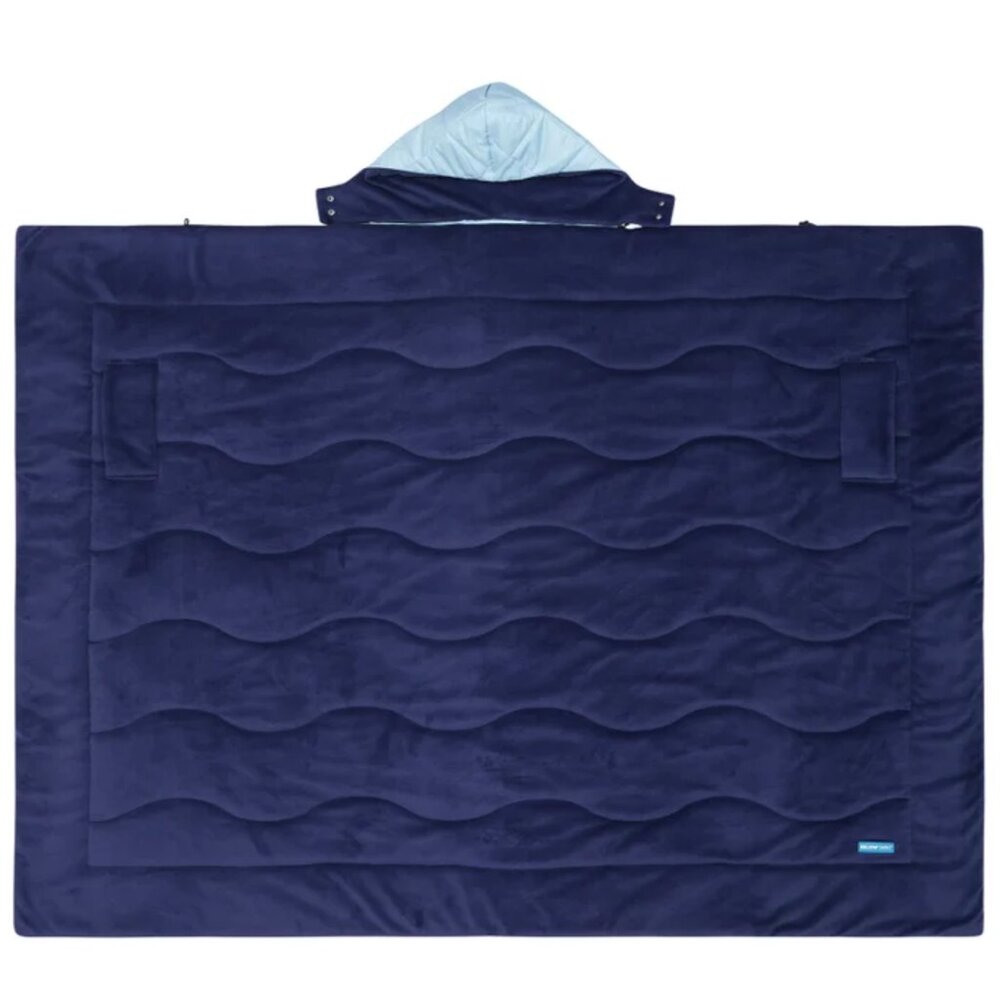 Below Zero Hands Free Weatherproof Outdoor Wearable Blanket - Picture 4 of 6
